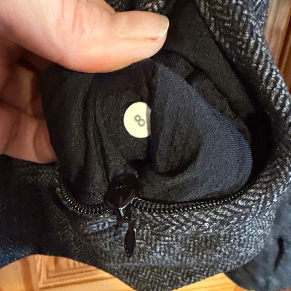 LULULEMON Dark Gray Thick Long Sleeve Top Size 8 Pullover Activewear - Picture 7 of 16